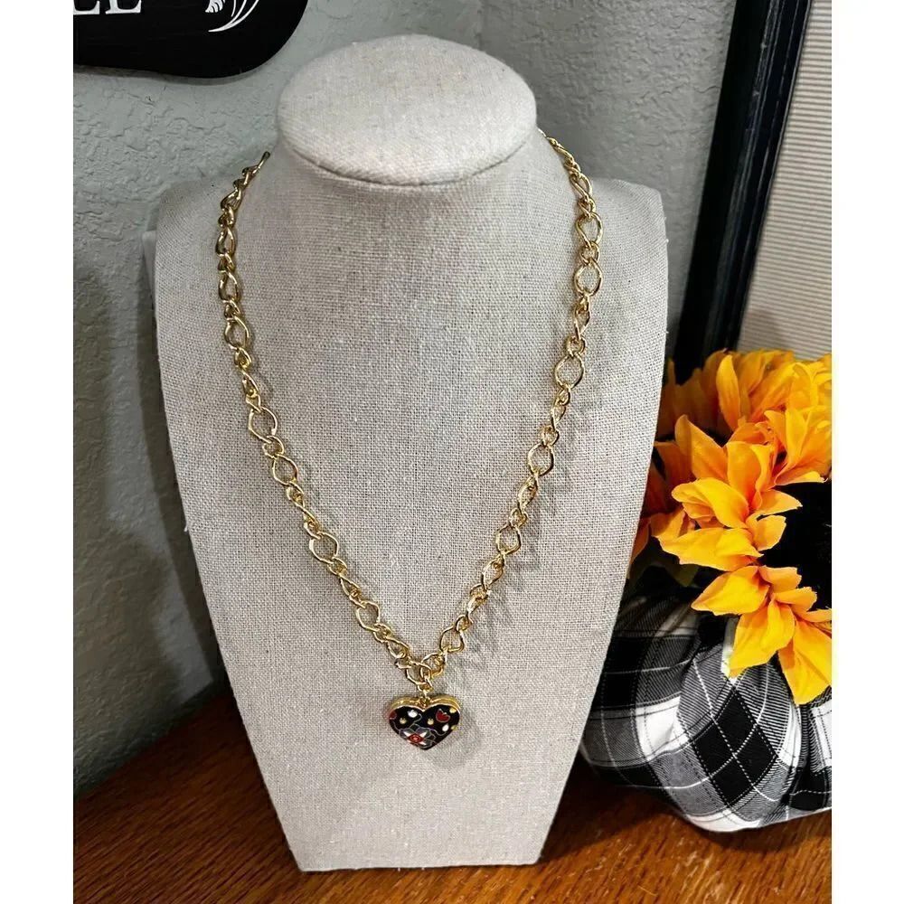 NWT Dillard’s Gold Necklace, Blue, Red, Yellow, Heart ♥️ Pendant #DILL1